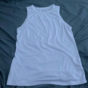 Size: Small. Color: White. Brand: unknown